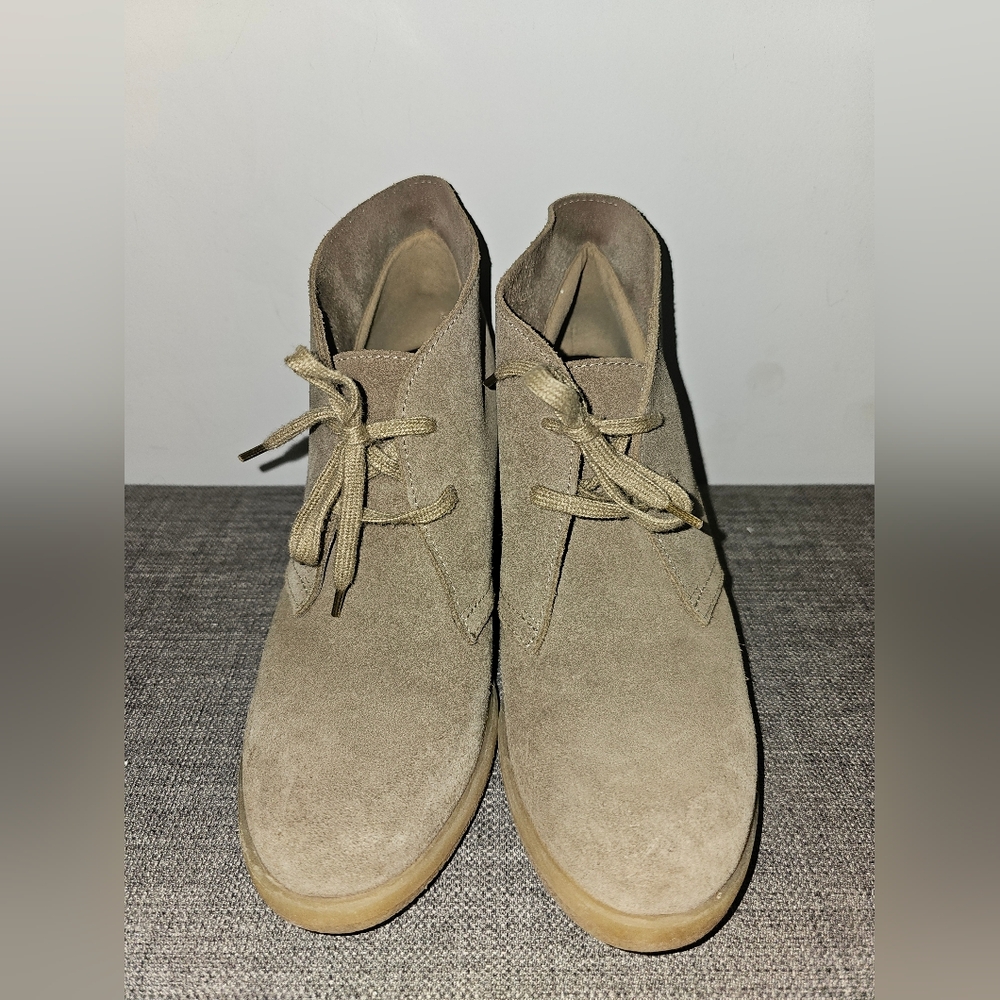 J.Crew Mcallistor Tan Suede Lace-Up Size 8 Wedge.